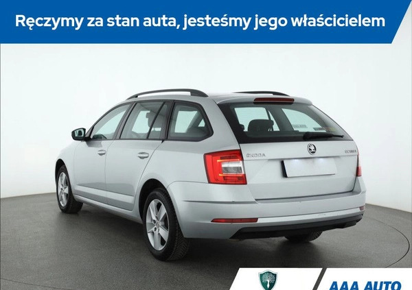 Skoda Octavia cena 52501 przebieg: 198290, rok produkcji 2018 z Ostroróg małe 211
